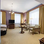 Grand