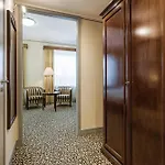 Grand Hotel 4*