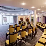 Hotell Grand 4*