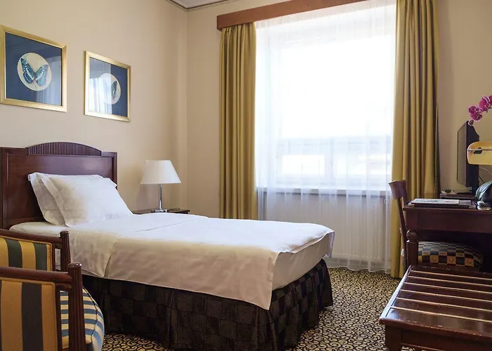 Grand 4* Viljandi (Viljandimaa)