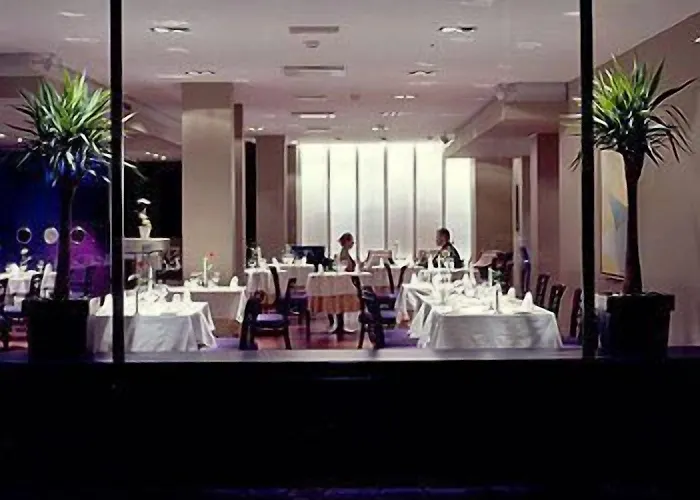 Grand 4* Viljandi (Viljandimaa)